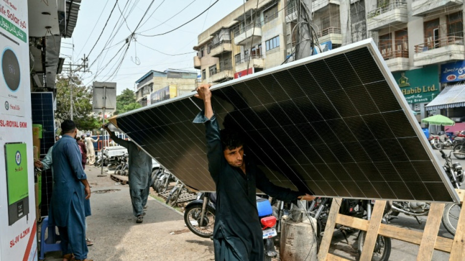 Pakistan's quiet solar rush puts pressure on national grid
