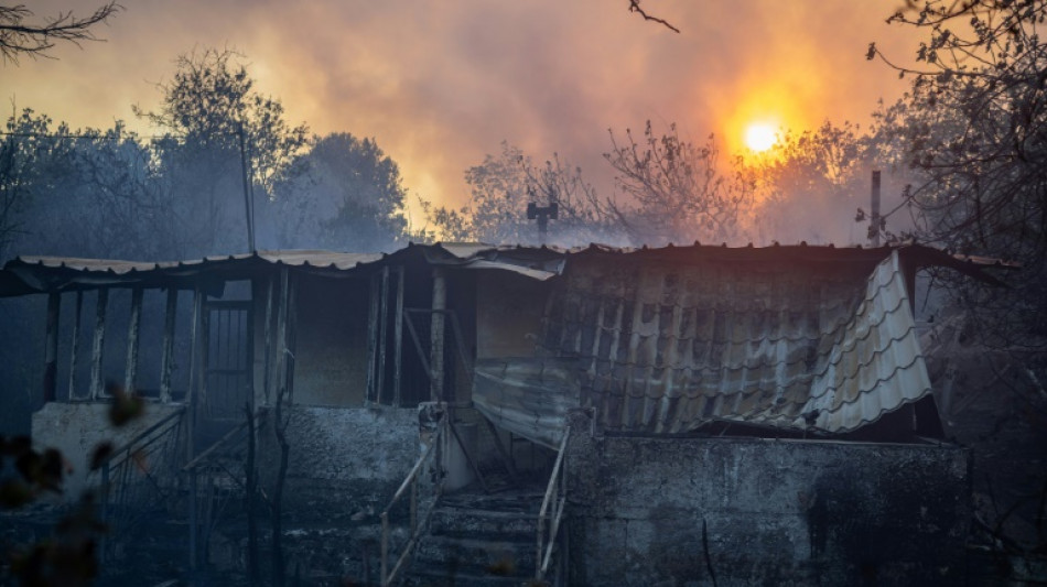 Greece wildfires abating as firefighters contain outbreaks
