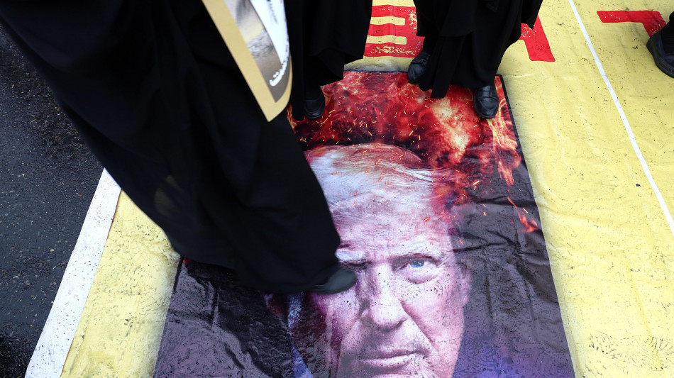 Trump, 'parliamo con l'Iran ma loro non pronti per l'accordo'