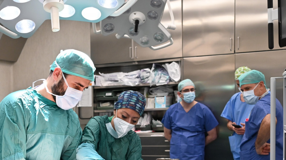 Gaslini, primo intervento con robotica e Ecmo a bimbo di 2 anni'