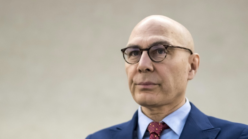 Jefe de DDHH de ONU acusa posible "crimen de guerra" israel&iacute; por asesinato de 15 rescatistas en Gaza