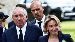 Bayrou veut redonner aux partenaires sociaux la gestion de la protection sociale