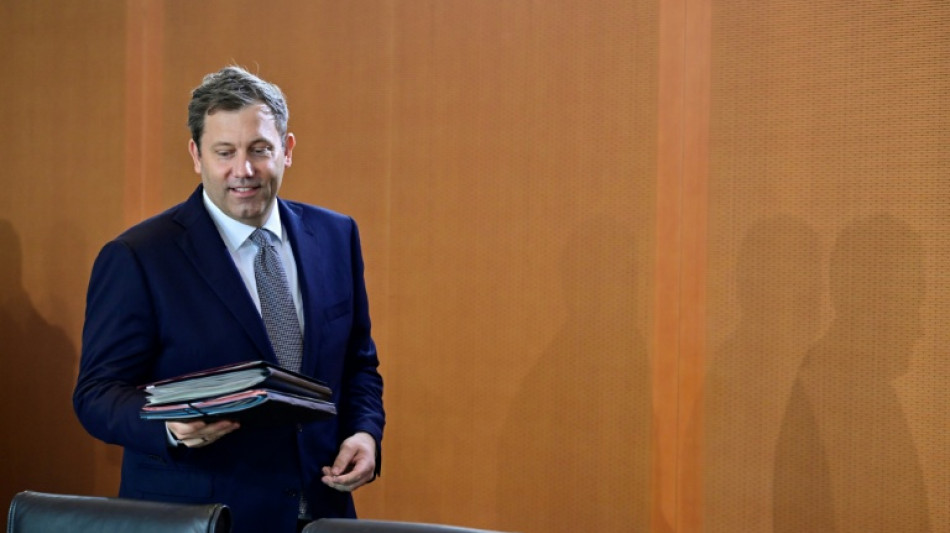 Kabinett beschlie&szlig;t Haushaltsentwurf 2027 - Klingbeil im Kreuzfeuer der Kritik