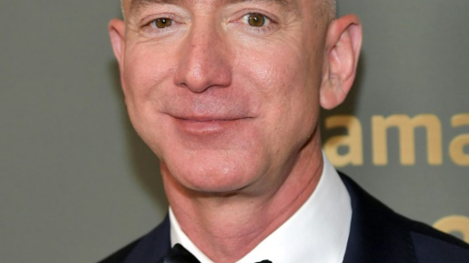 Trump elogia Bezos após Amazon negar plano de mostrar custo de impostos