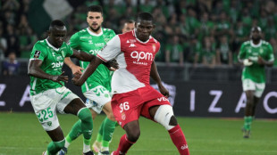 Ligue 1 : Monaco renoue avec la victoire &agrave; Saint-Etienne et remonte sur le podium