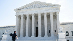 Suprema Corte dos EUA rejeita tentativa de Trump de demitir governadora do Fed