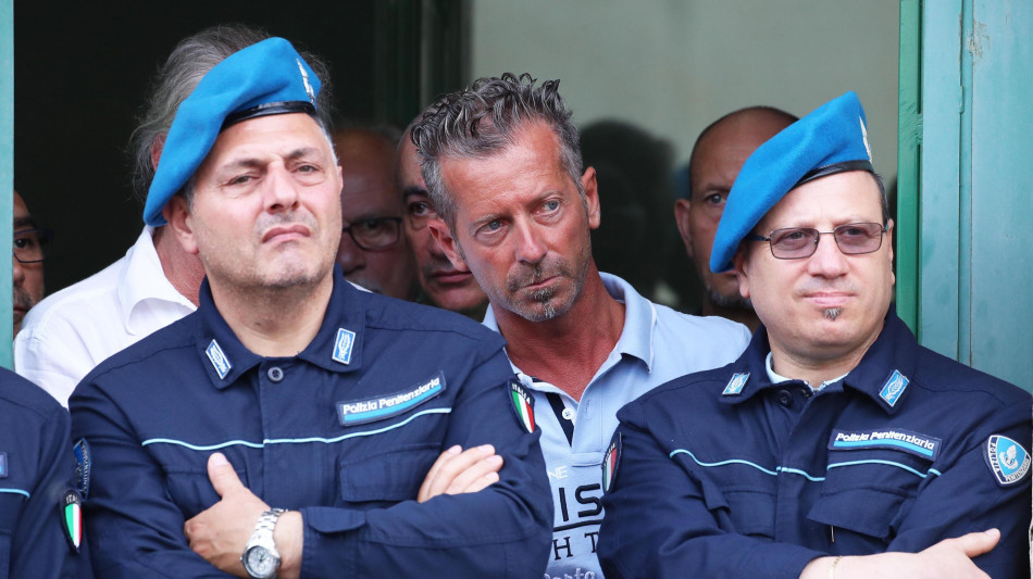 Yara, difesa di Bossetti pu&ograve; visionare copie foto e dna raccolti