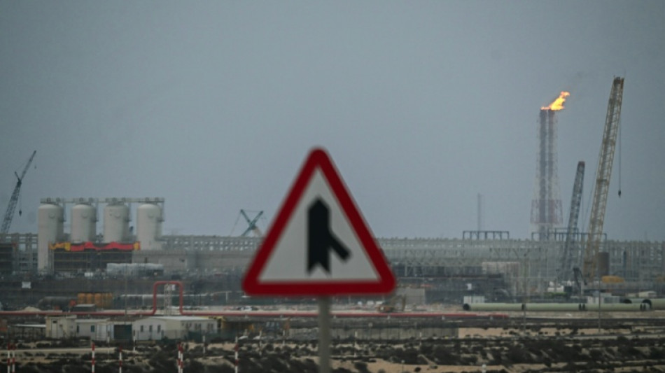 Guerra no Oriente M&eacute;dio atinge instala&ccedil;&otilde;es de produ&ccedil;&atilde;o de g&aacute;s e petr&oacute;leo
