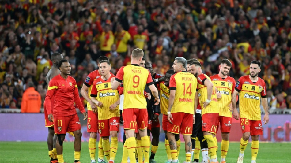 Lens e Olympique duelam &agrave; dist&acirc;ncia no Franc&ecirc;s por vaga na Champions