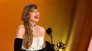 Taylor Swift stellt mit Grammy für Album des Jahres neuen Rekord auf