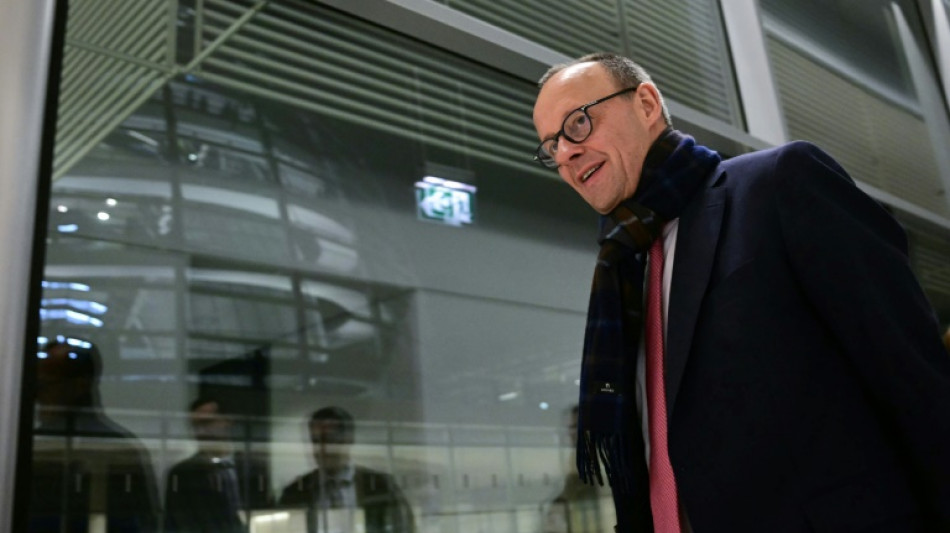 Merz stellt Sofortprogramm f&uuml;r CDU-Regierung vor - Debatte um Asylkurs geht weiter