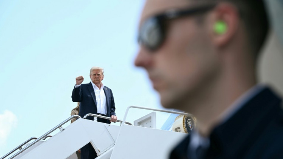 Trump flies to flood-ravaged Texas as scrutiny of response mounts