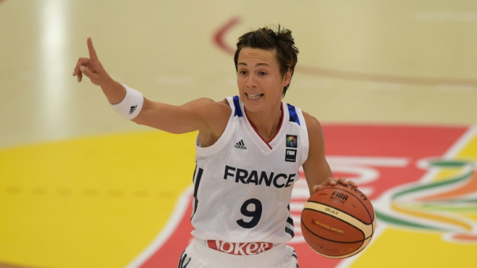 Basket: avec C&eacute;line Dumerc, Basket Landes remporte sa premi&egrave;re Coupe de France