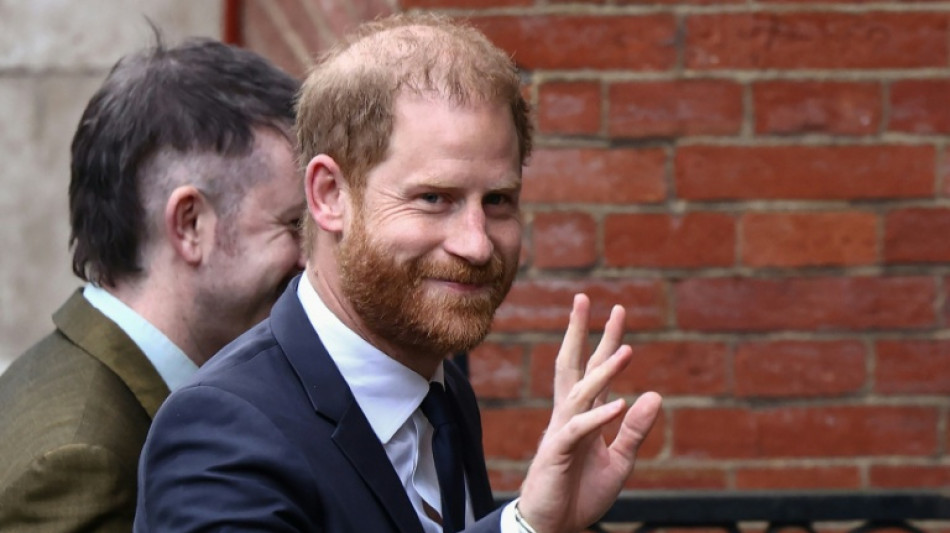 Prinz Harry zu Prozess gegen Boulevardzeitungsverlag in London