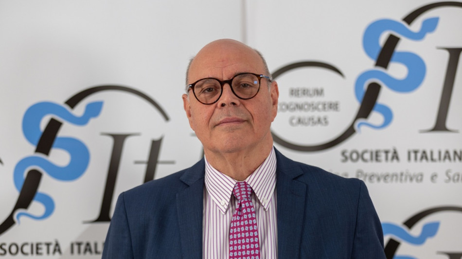 Igienisti, vaccini tempestivi e richiami per prevenire la meningite