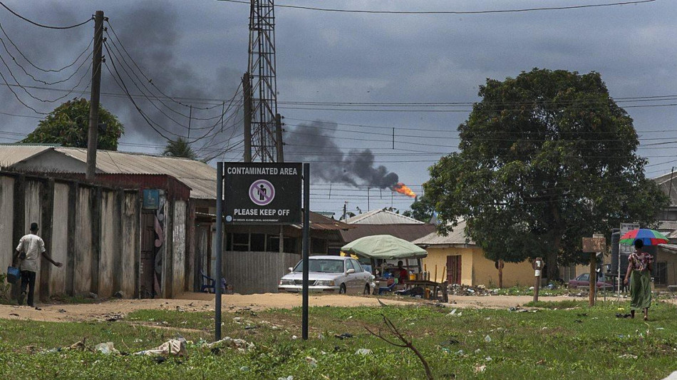 Autorit&agrave; nigeriana fa causa alla Shell, chiede 12 miliardi