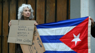 Ecuador expulsa al embajador de Cuba y a toda la misi&oacute;n diplom&aacute;tica