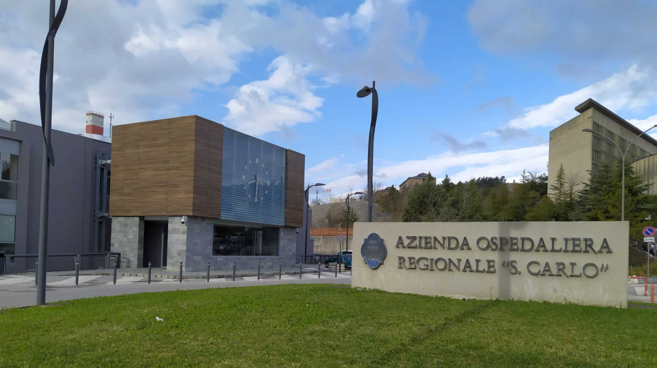 Tumore alla prostata, terapia innovativa al San Carlo di Potenza