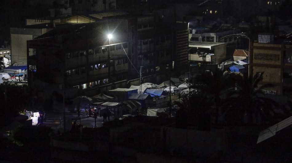 Gaza, sette morti negli attacchi notturni sulla Striscia