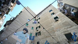 El N&aacute;poles reivindica el orgullo futbol&iacute;stico del sur de Italia