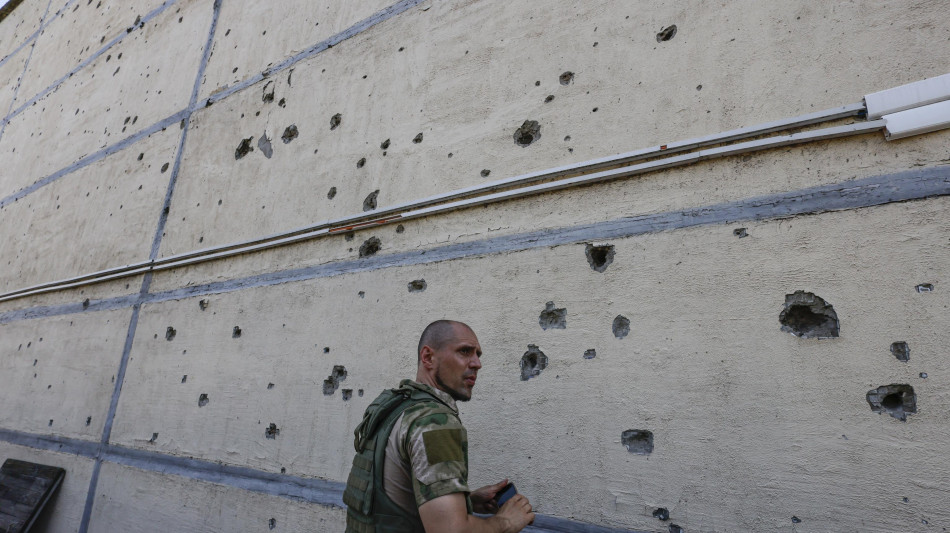 Kiev, pi&ugrave; di un milione senza corrente dopo attacchi russi