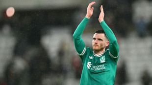 Liverpool precisa dar motivos aos torcedores 'para se empolgarem', diz Robertson