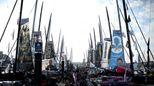 Vend&eacute;e Globe: l'heure du d&eacute;part, des larmes et des au revoir