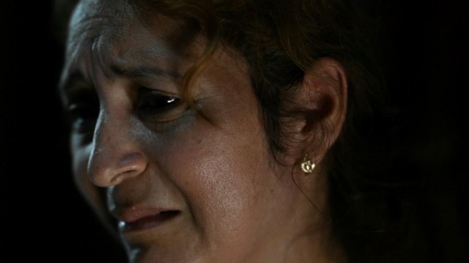 Os Mercedes: fam&iacute;lia salvadorenha sofre com gangues e governo