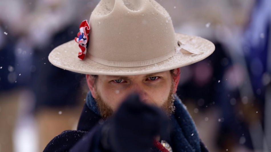 Grupo supremacista &eacute; condenado a pagar quase US$ 3 milh&otilde;es por agredir m&uacute;sico negro nos EUA