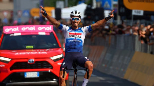 Cyclisme: Alaphilippe renaît sur le Tour d'Italie après un raid extraordinaire