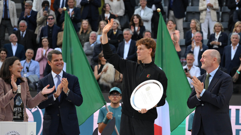 Roland Garros: sorteggi, Zverev e Djokovic nel lato di Sinner