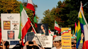 Un mes de rabia en Ir&aacute;n por la muerte de Mahsa Amini