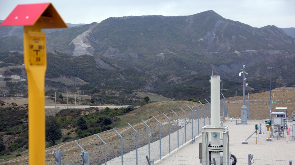 Il gas resta in calo sotto la soglia dei 30 euro ad Amsterdam