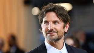 La familia de Leonard Bernstein apoya a Bradley Cooper por el uso de pr&oacute;tesis en un filme