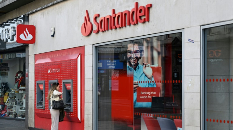 Santander will ein F&uuml;nftel seiner Bankfilialen in Gro&szlig;britannien schlie&szlig;en