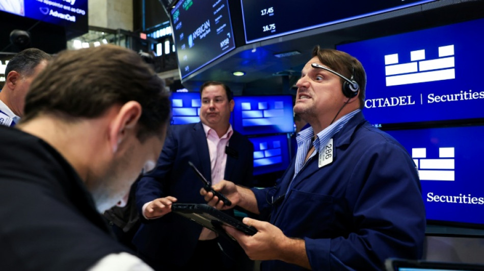 Wall Street cl&ocirc;ture en hausse, nouveau record du Nasdaq