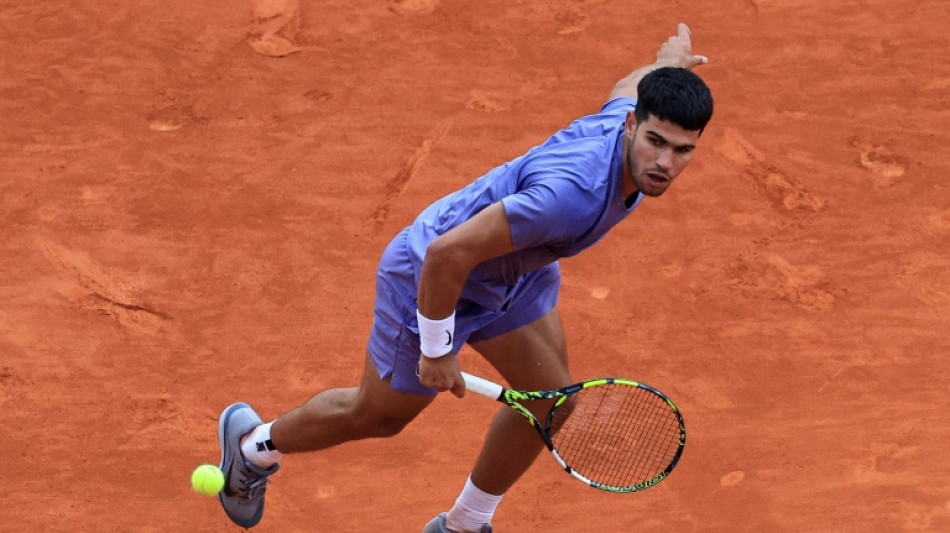 Masters 1000 de Monte-Carlo: Tabilo coule Djokovic, Alcaraz s'en sort en trois sets