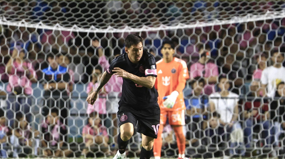 Calcio, Messi tocca quota 900 gol in carriera