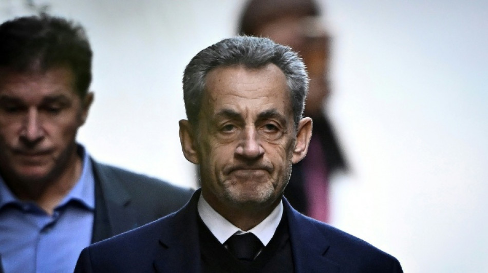 Mise en liberté requise pour Sarkozy, fixé sur son sort à 13H30