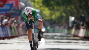 Ganna se adjudica la crono de la 10&ordf; etapa de la Vuelta y Kuss sigue l&iacute;der