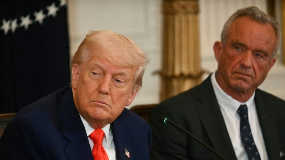 El gobierno de EEUU actualiza un informe sobre salud para eliminar unos estudios inexistentes