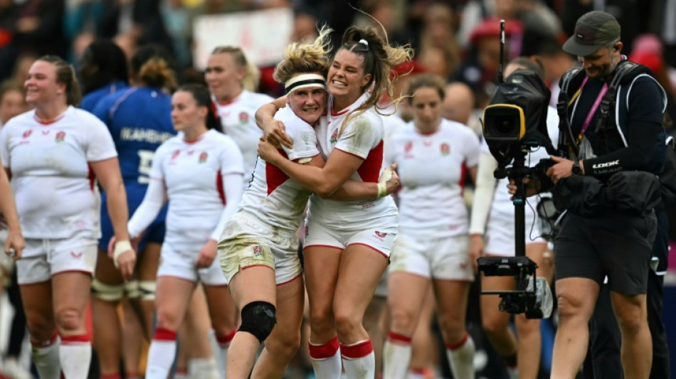 Rugby: encore rat&eacute; pour les Bleues, qui tombent avec honneur en demi-finale du Mondial 