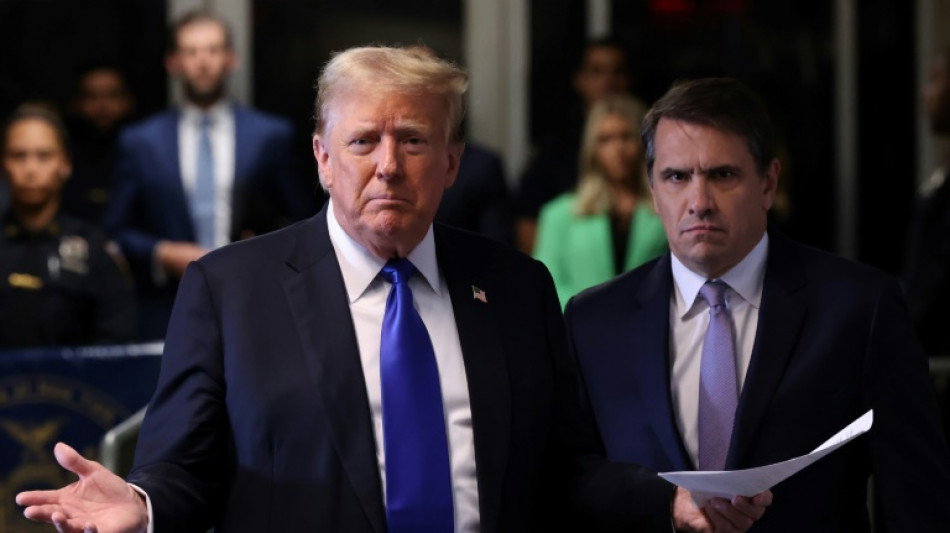 Promotor diz que imunidade n&atilde;o se aplica em condena&ccedil;&atilde;o de Trump por pagamento a ex-atriz porn&ocirc;