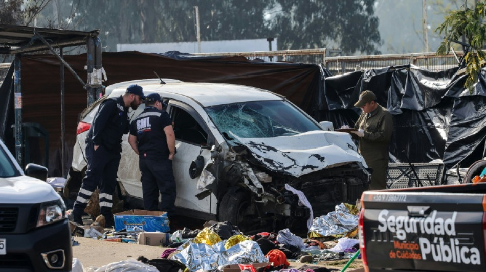 Motorista atropela e mata seis pessoas em feira no Chile