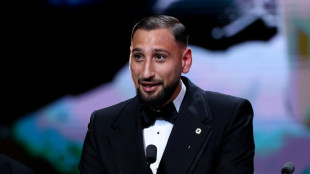 Man City 'keeper Donnarumma says would have stayed at PSG 