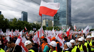 Polish farmers protest 'harmful' EU environmental rules