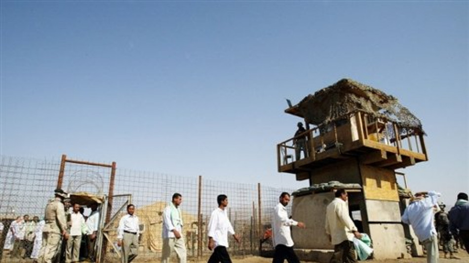 Terceirizada do Ex&eacute;rcito dos EUA dever&aacute; indenizar iraquianos torturados em Abu Ghraib