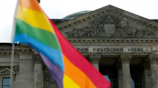 Kl&ouml;ckner verteidigt Entscheidung gegen Regenbogenflagge auf dem Bundestag