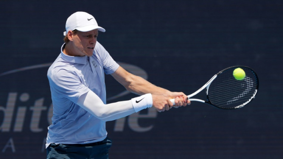 Sinner vence Mannarino ap&oacute;s paralisa&ccedil;&atilde;o e avan&ccedil;a &agrave;s quartas em Cincinnati