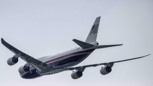 Nyt, mandati comparizione ai nostri reporter per notizie su nuovo Air Force One